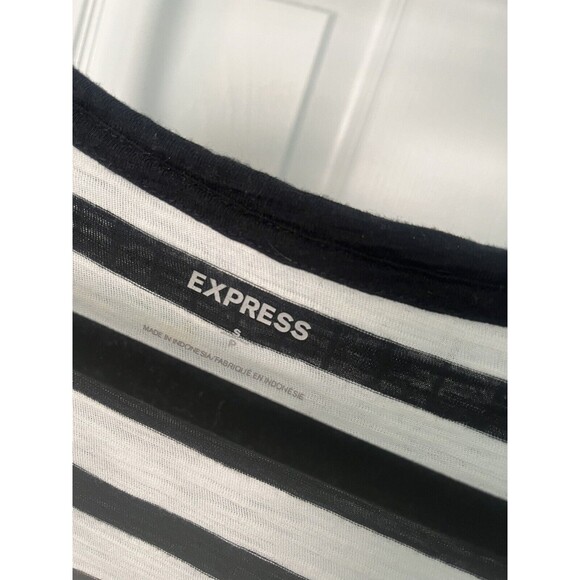 Express Womens Button Neck 3/4 Sleeve Blouse White/Black/Red Size S Lightly Worn - Picture 4 of 4